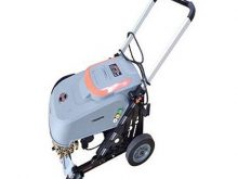 Thông tin liên quan đến máy rửa xe 3 pha chuyên nghiệp bạn nên biết