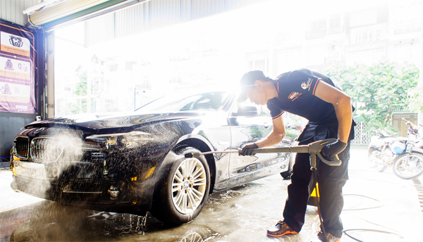 Sử dụng máy rửa xe 3 pha