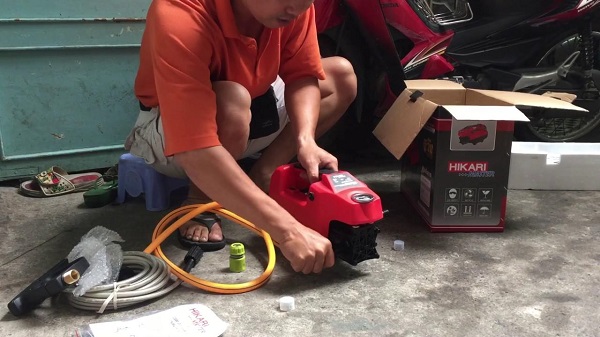 Lỗi máy rửa xe không lên nước, tụt áp