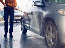 Máy rửa xe chuyên nghiệp