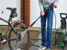 máy rửa xe gia đình bosch aquatak