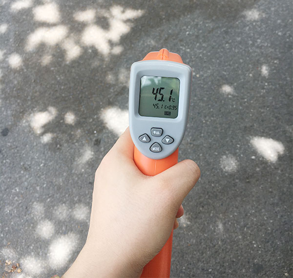 Nhiệt độ thu được khi đo trên mặt đường có bóng râm