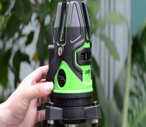 sửa máy cân bằng laser không ra tia