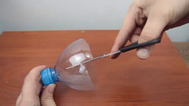 Cách làm quạt mini bằng chai nhựa đơn giản tại gia