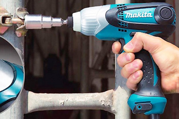 Máy vặn ốc bằng điện của Makita: Makita TD0101F