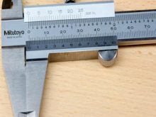 thước cặp du xích