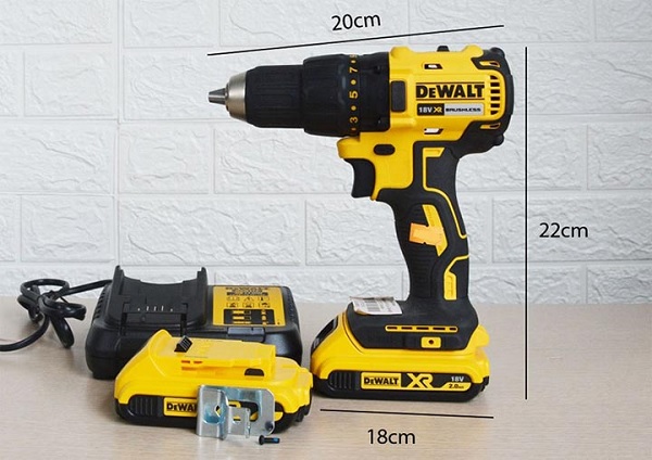 Máy khoan pin vặn vít Dewalt DCD777D2