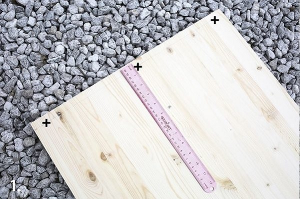 Xác định lỗ khoan trên tấm gỗ kích thước 2x50x180cm