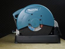Máy cắt sắt Makita M2400B