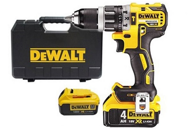 Máy khoan pin Dewalt DCD796M2 dùng động cơ không chổi than