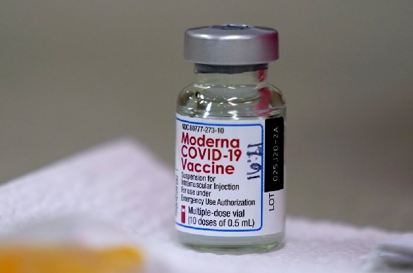 Phân nhóm các đối tượng tiêm vắc xin Moderna