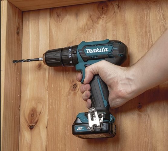 Dòng máy khoan pin Makita 12V khoan mạnh mẽ