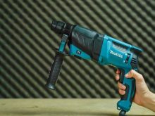 Máy khoan bê tông Makita 800W