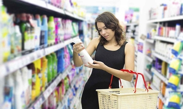 Chú ý không nên mua nhiều hàng hóa cùng lúc