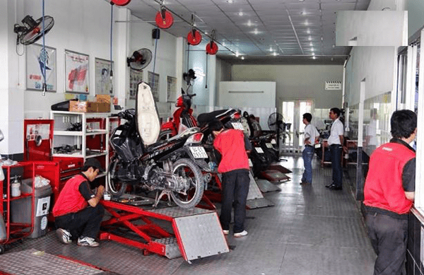 Bảo dưỡng xe theo định kỳ để tăng tuổi thọ cho động cơ, tránh tốn xăng