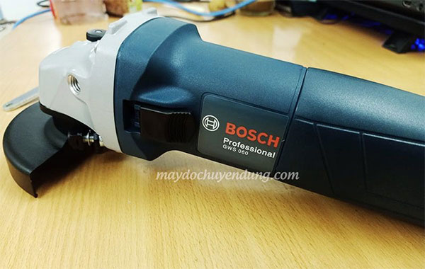 máy mài Bosch GWS 060