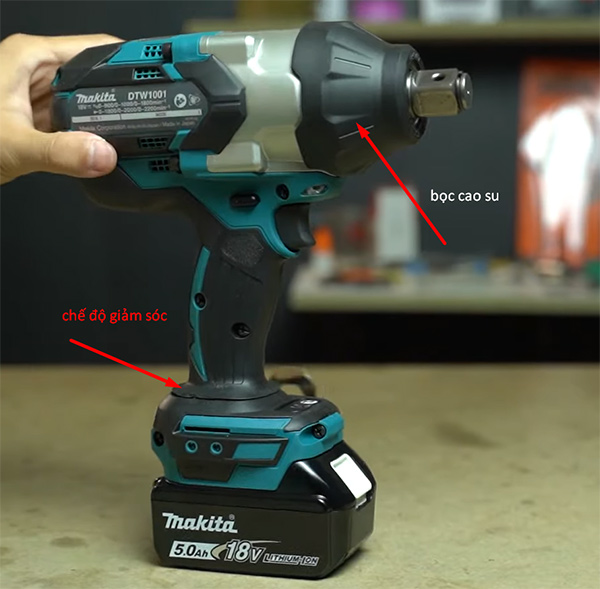 Makita DTW1001RTJ 18V thiết kế đầy mạnh mẽ, được bảo vệ tối ưu nhất