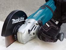 Makita GA9020 hoạt động mạnh mẽ