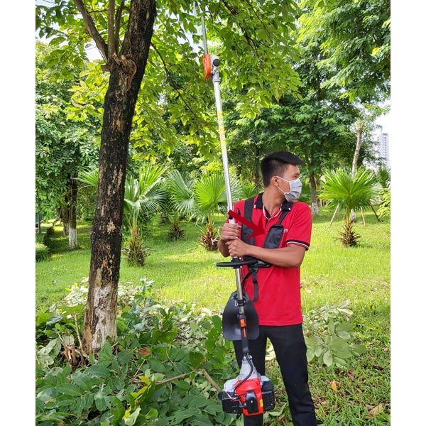Nhắc đến máy cắt cành trên cao chạy xăng sẽ nhớ đến thương hiệu Honda