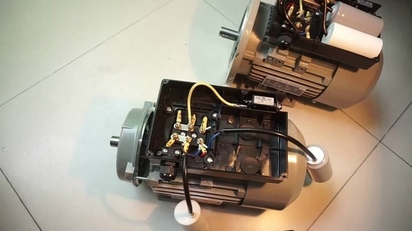 Cách đấu tụ máy bơm nước 1 pha có 4 dây ra