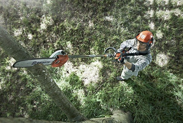 Máy cắt cành trên cao Husqvarna 327P5X thiết kế đầy mạnh mẽ