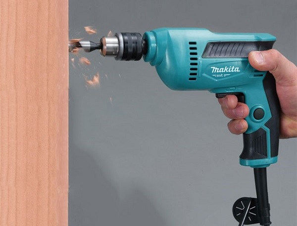 Máy khoan điện mini Makita 6411