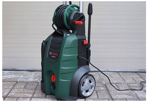 Bosch AQT 45-14X sở hữu công suất 2100W