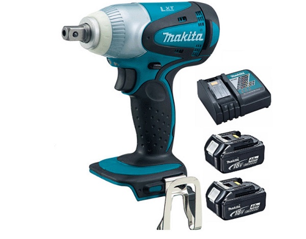 Bộ máy Makita DTW251RME có giá thành tương đối cao