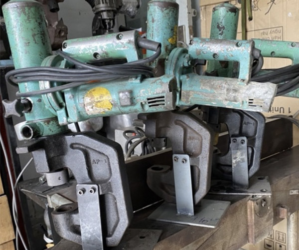 Máy đột lỗ thủy lực Nhật Bãi không còn mới đẹp, vậy nên độ bền cần phải được đánh giá lại!