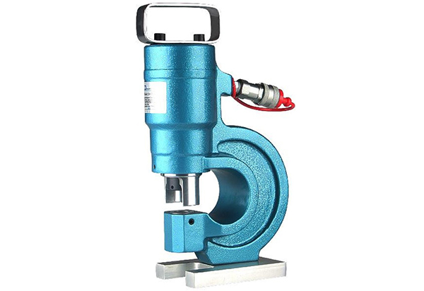 Hình ảnh đột lỗ thủy lực CH-100B