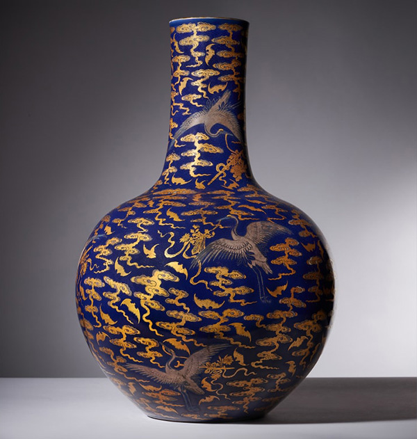 Báu vật Trung Hoa để quên góc bếp được bán với giá 1,8 triệu đô