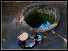 Nước giếng khoan thường được dùng ở khu vực nông thôn