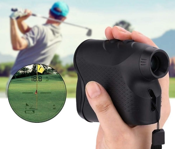 Ống nhòm đo khoảng cách trong môn golf