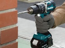 Top 5 máy khoan pin Makita được ưa chuộng nhất hiện nay