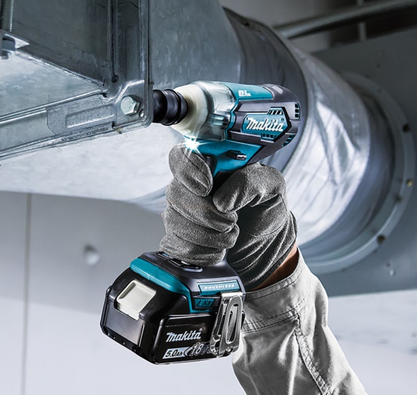 Makita DTW181RFE siết tháo bu lông nhanh, chính xác