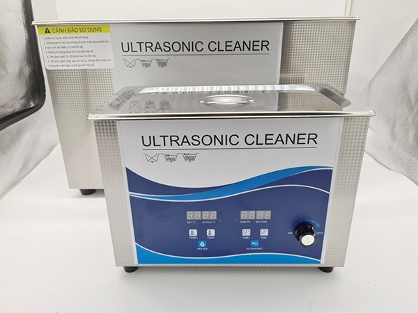 Bể rửa siêu âm Ultrasonic Cleaner có tính năng gia nhiệt
