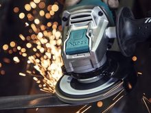 DGA519Z Makita vận hành mạnh mẽ