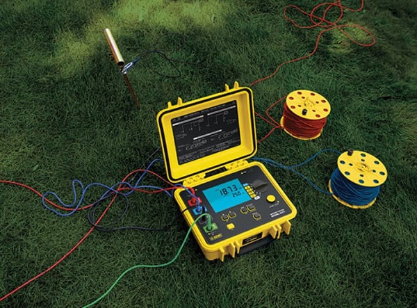 Đồng hồ đo điện trở đất dùng trong xây dựng, thi công hệ thống điện
