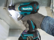 Makita DTW180Z siết bu lông mạnh mẽ