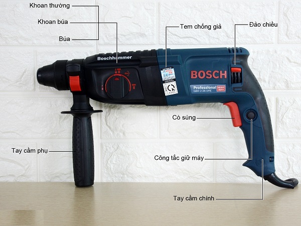 GBH 2-26 DRE và GBH 3-28 DRE làm việc với công suất 800W