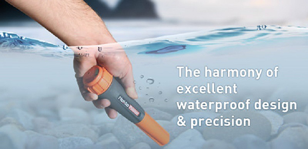 Tay dò kim loại chống nước Nokta Pointer