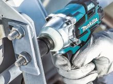 Có nên mua máy siết bu lông Makita DTW284Z không?