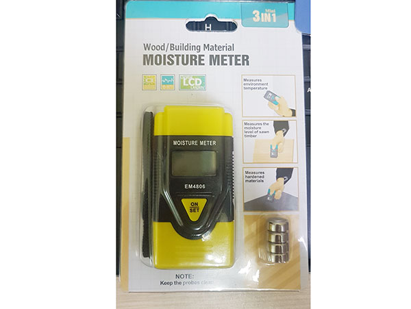 Máy đo độ ẩm tường EM-4806 nhỏ gọn và có tính linh động cao