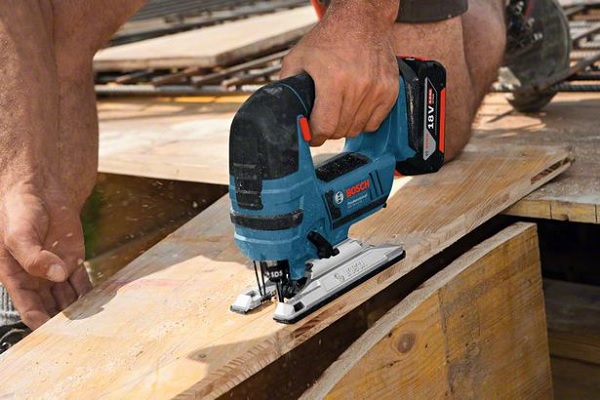 Bosch GST 18V-LI GEN 2 Solo phù hợp với người dùng chuyên nghiệp