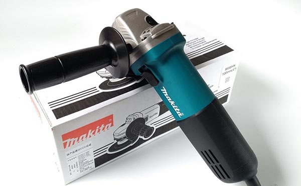 Máy mài góc Makita 9556HN