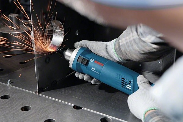 Sức mạnh, tốc độ và độ chính xác của mỗi dòng máy là khác nhau