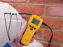 cách sử dụng máy đo độ ẩm tường