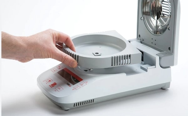 Cân dễ lắp đặt và sử dụng