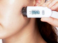 Đánh giá máy đo độ ẩm da Skinguard 10