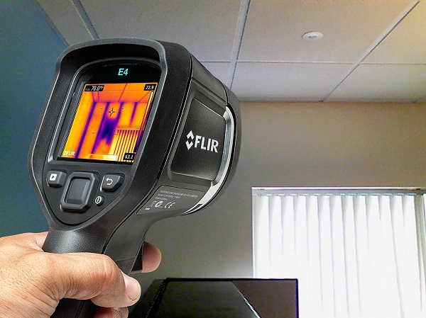 FLIR E4 Wi-Fi có khả năng chia sẻ dữ liệu dễ dàng